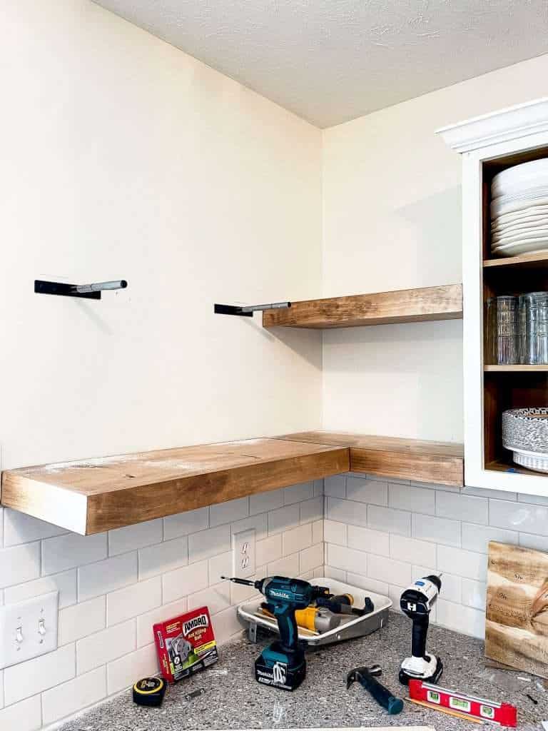 Kitchen shelving installation