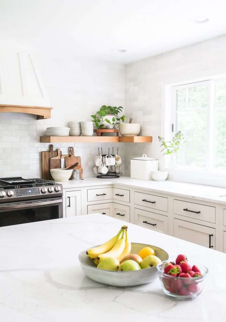 Fruit on a kitchen counter