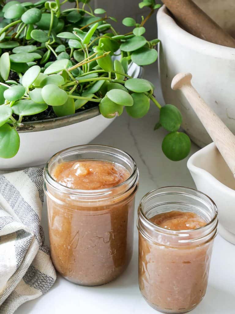 Pear sauce in a jar.