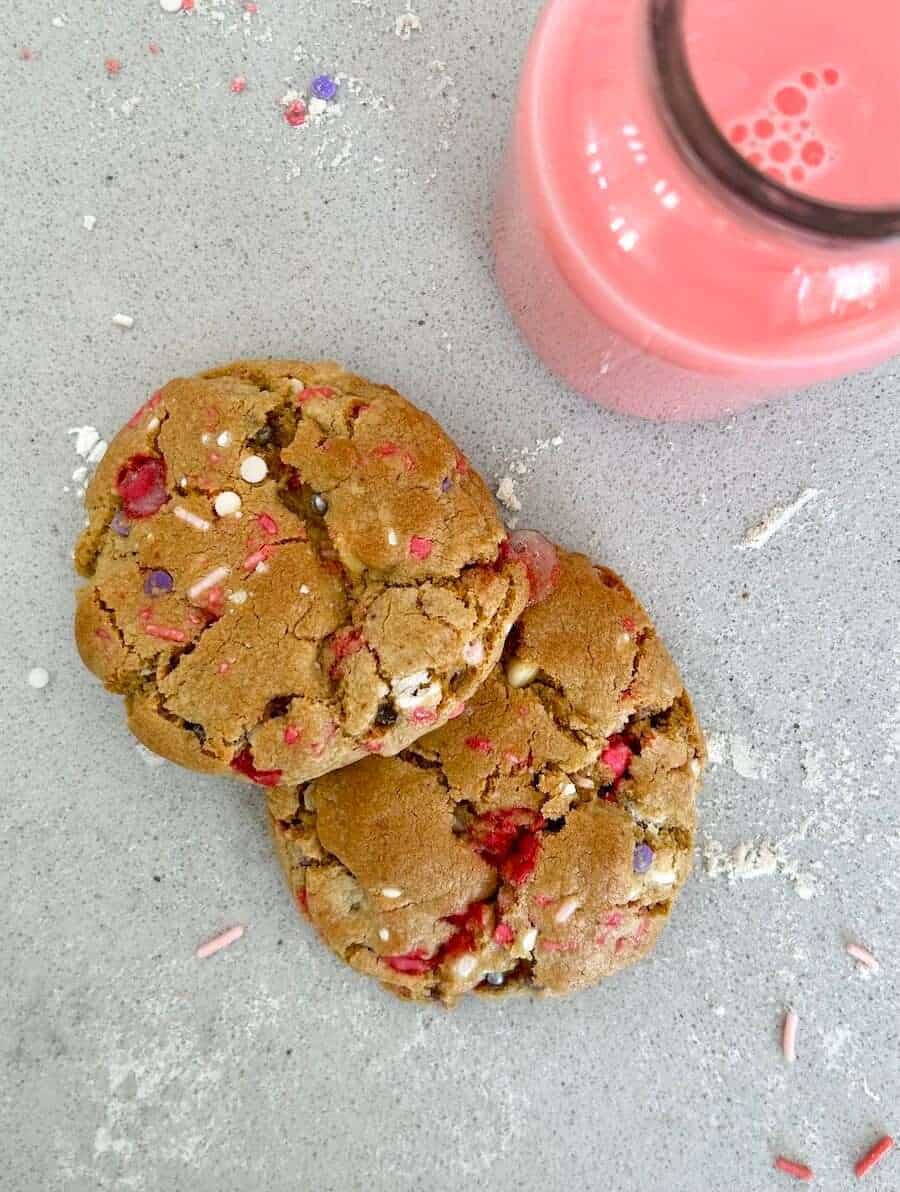 Gluten-Free White Chocolate Chip Cookies | Valentine’s Day Treat